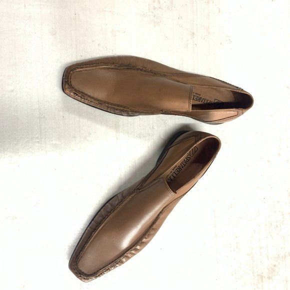 Man Shoes - Picture 3 of 4